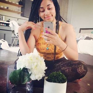 Meet your Posher, Kelli